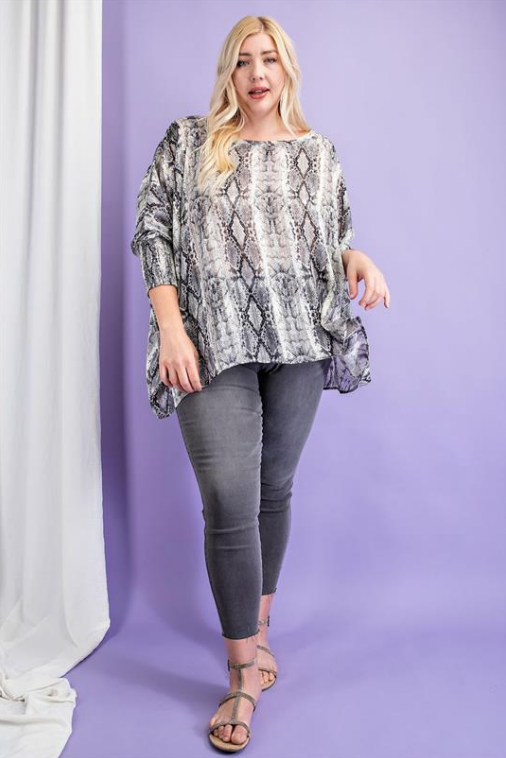 EESOME PTK7058 Snake Print Dolman Top