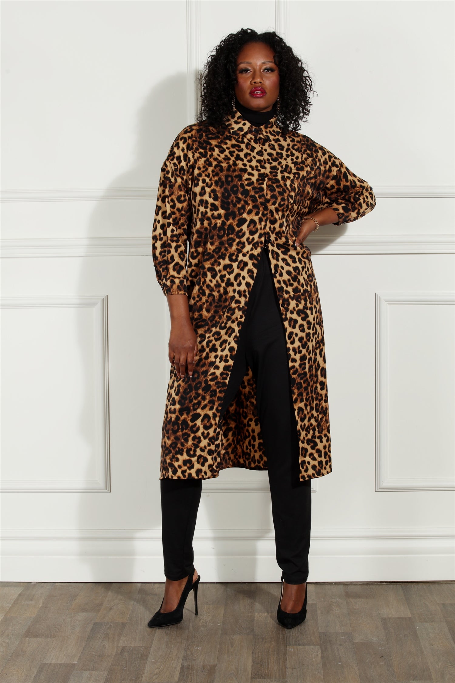 Luxe Moda LM222 Animal Print Button-front Duster Dress